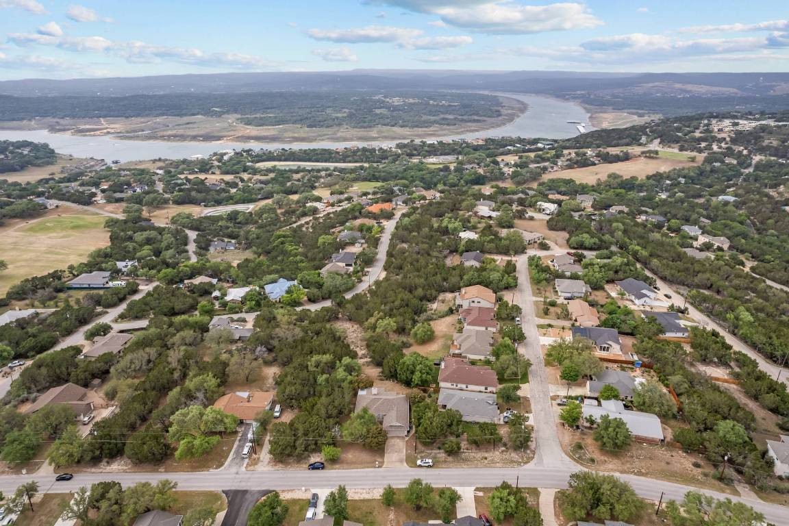 4906 Thunderbird Drive , Lago Vista, TX, 78645 | 9707131 | Realty Texas LLC