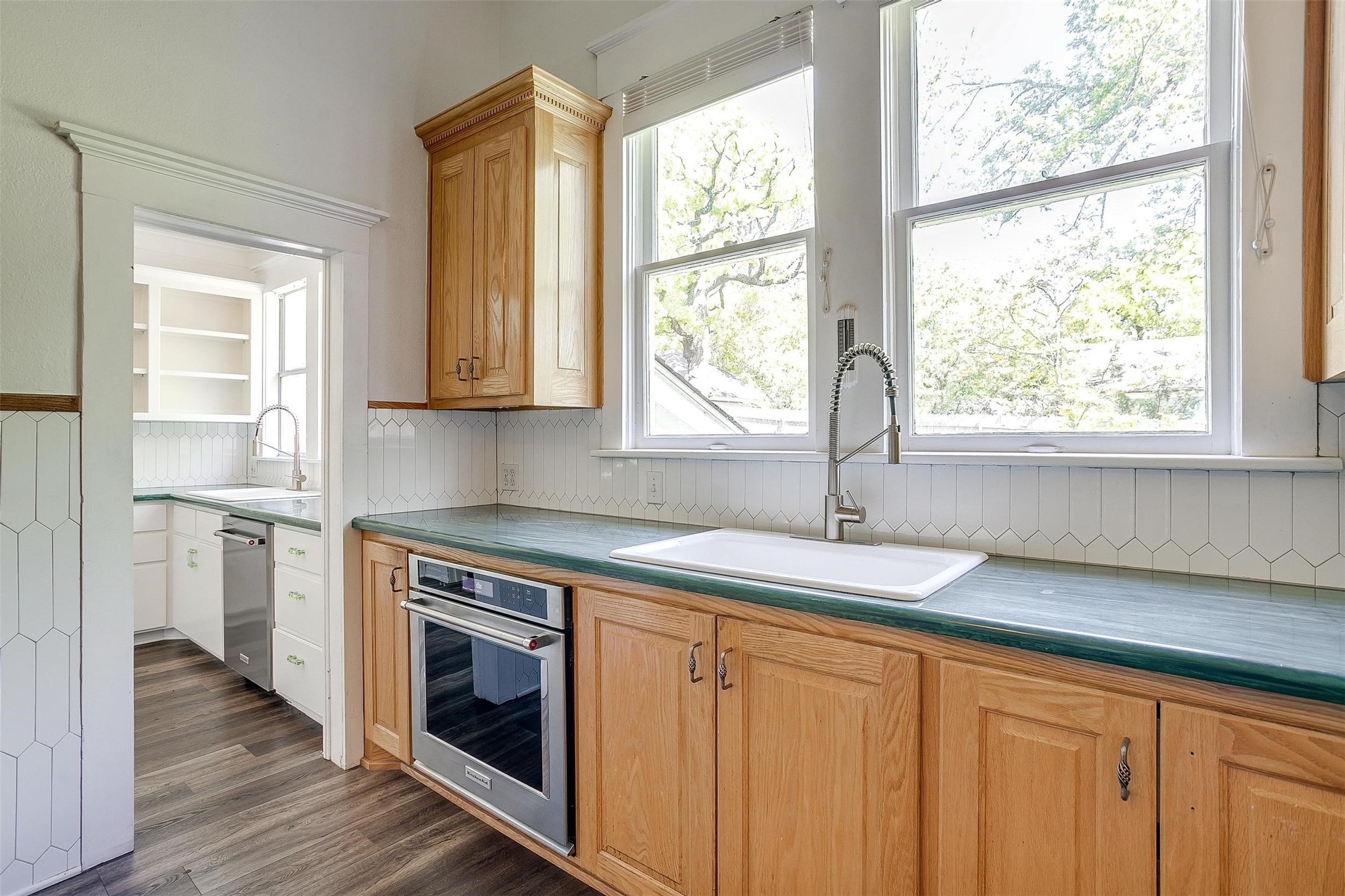 708 S Waco Street , Weatherford, TX, 76086 | 20913416 | Realty Texas LLC