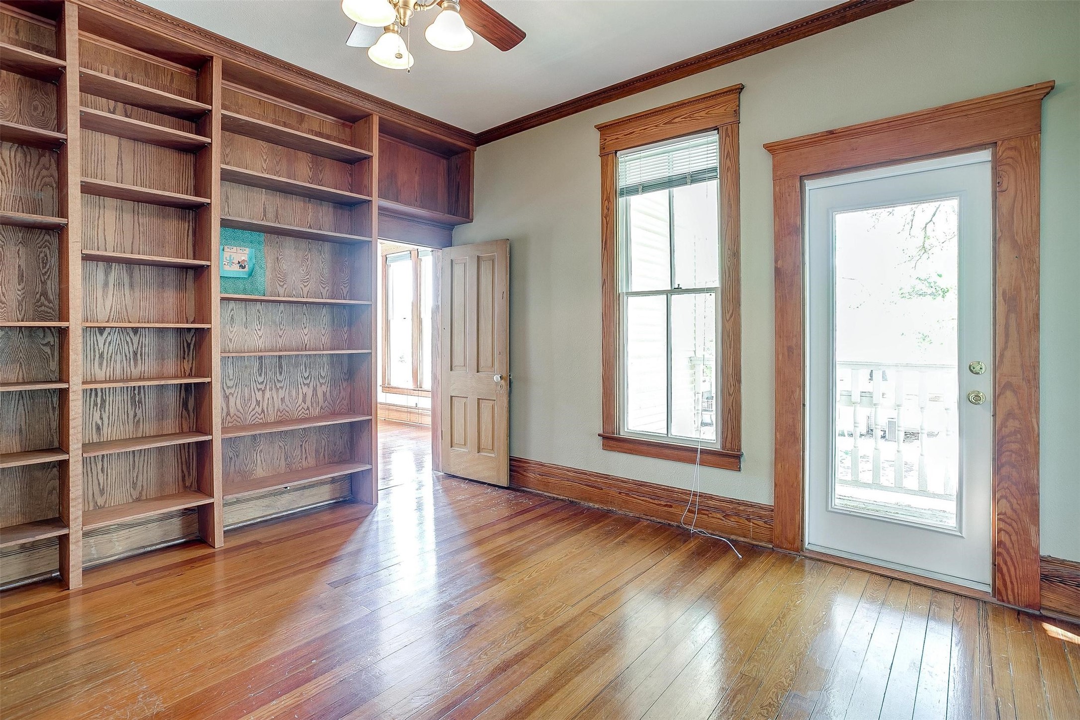708 S Waco Street , Weatherford, TX, 76086 | 20913416 | Realty Texas LLC