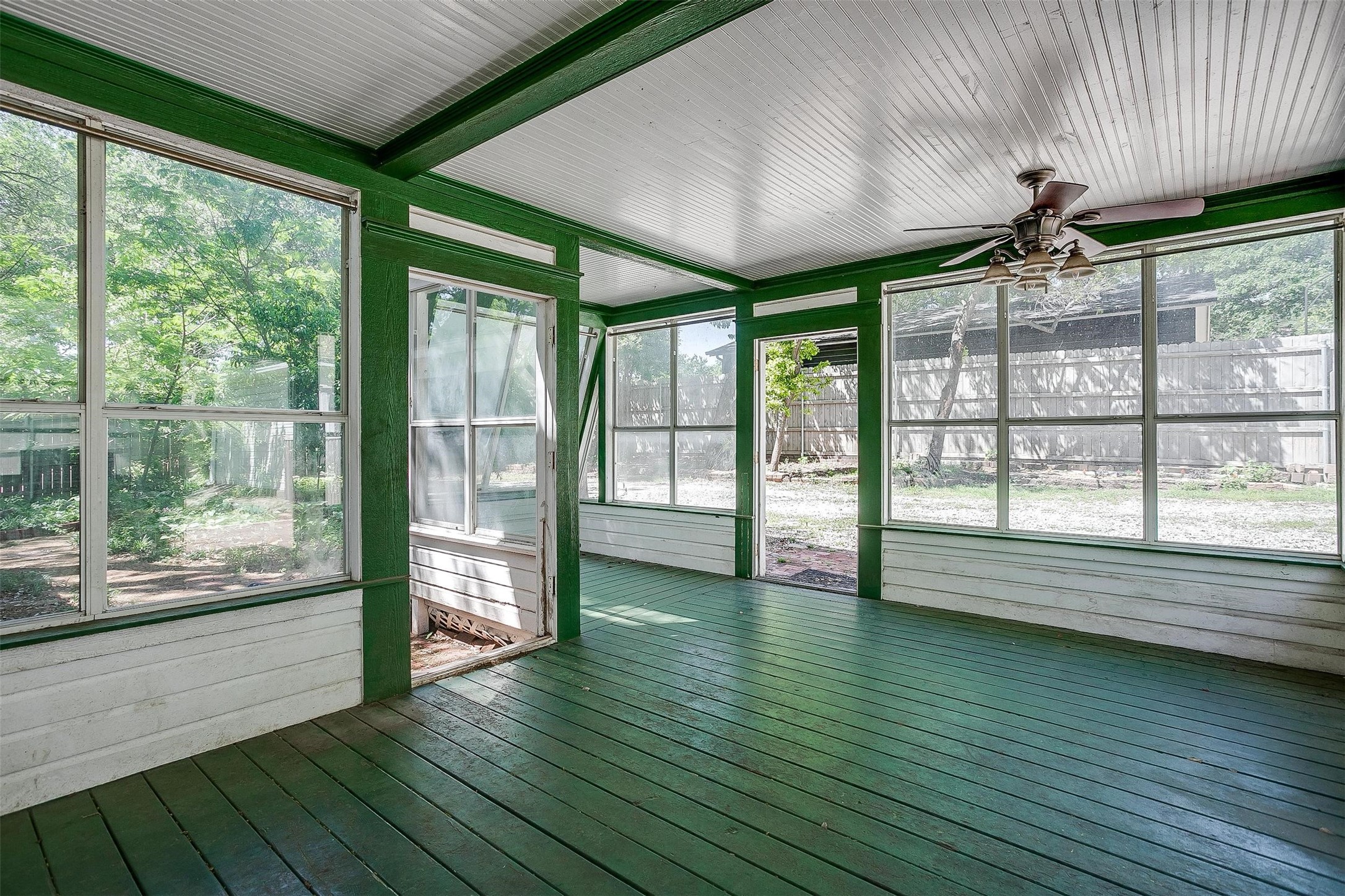 708 S Waco Street , Weatherford, TX, 76086 | 20913416 | Realty Texas LLC