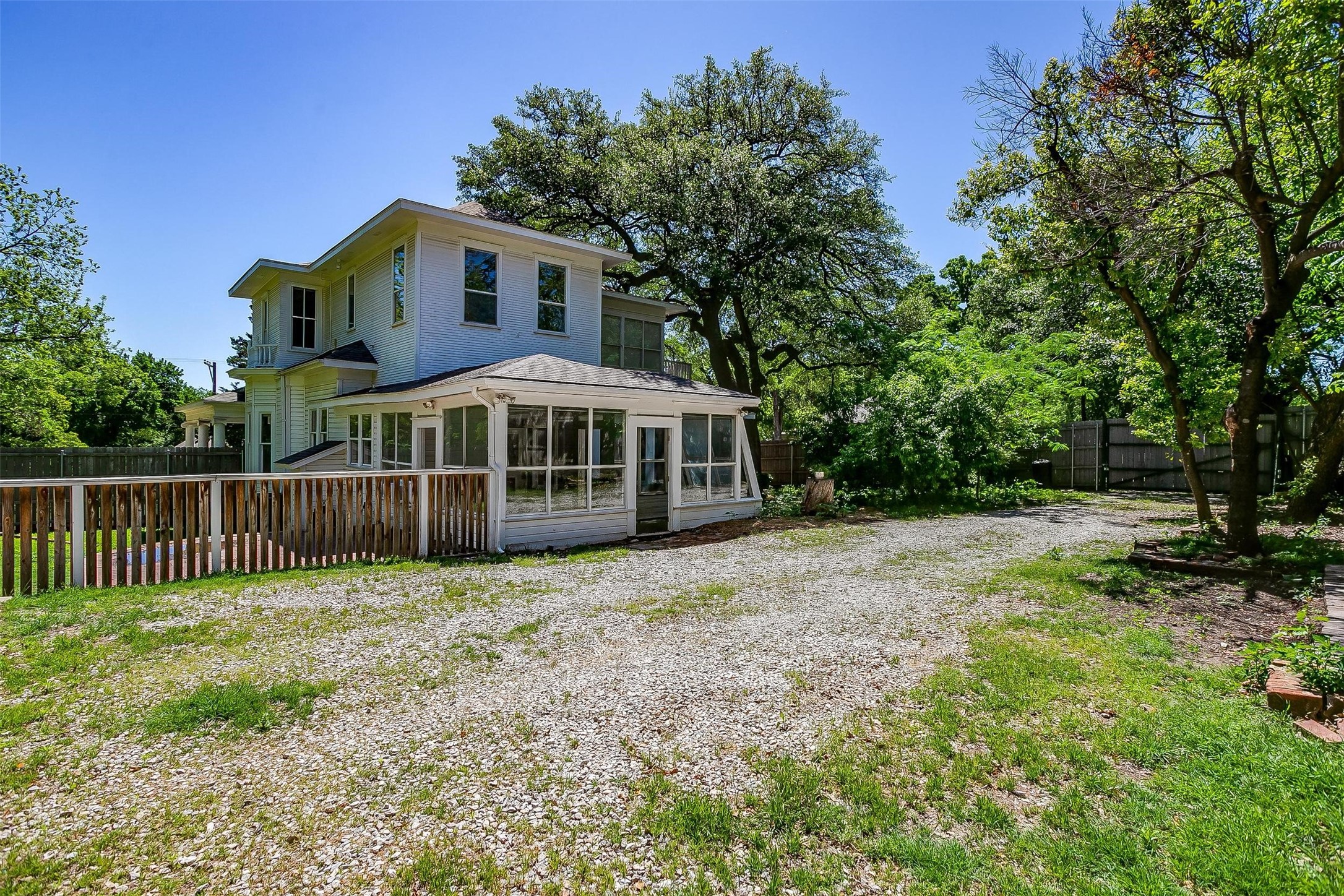 708 S Waco Street , Weatherford, TX, 76086 | 20913416 | Realty Texas LLC