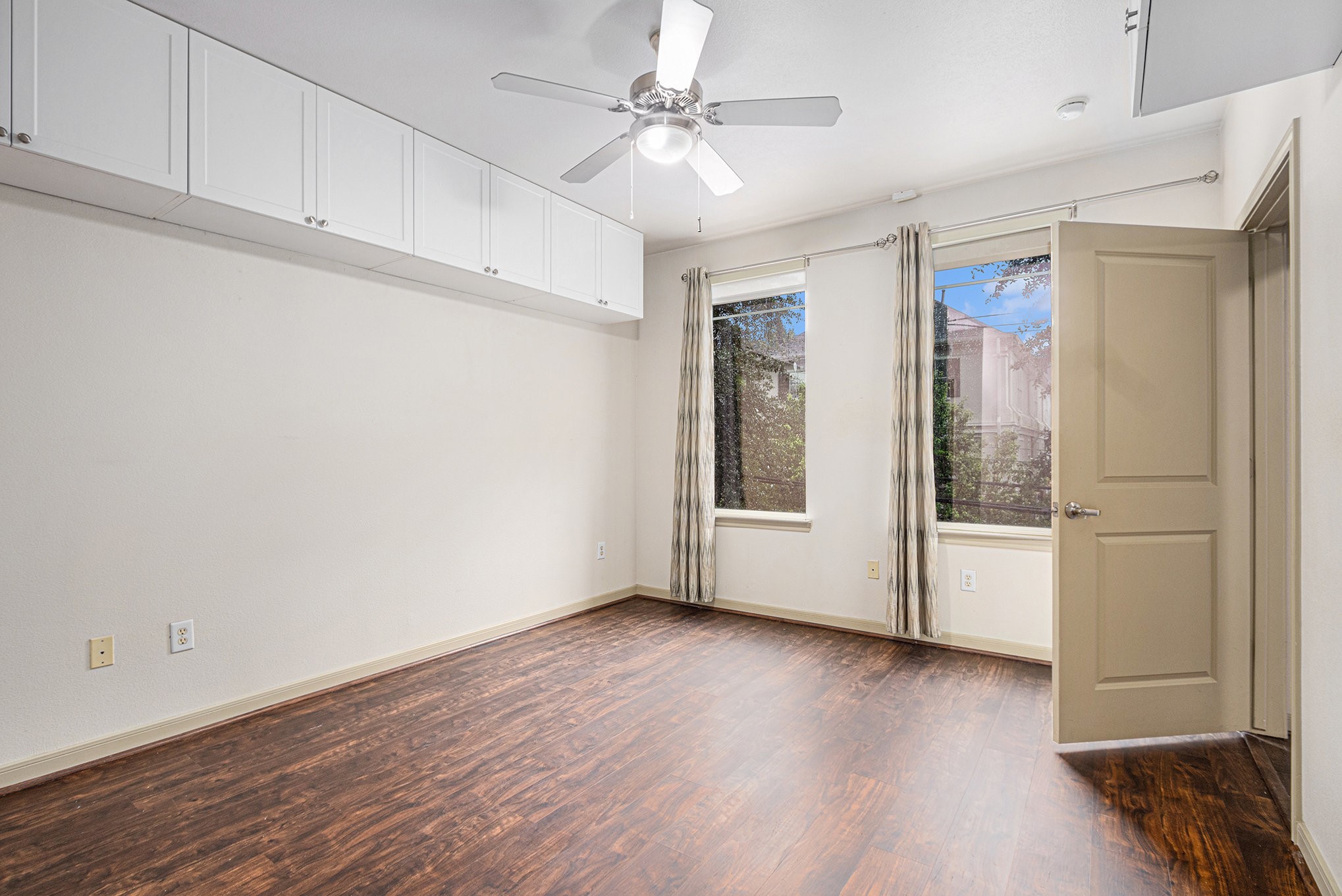 505 Jackson Hill Street 103 , Houston, TX, 77007 | 44264105 | Realty Texas LLC