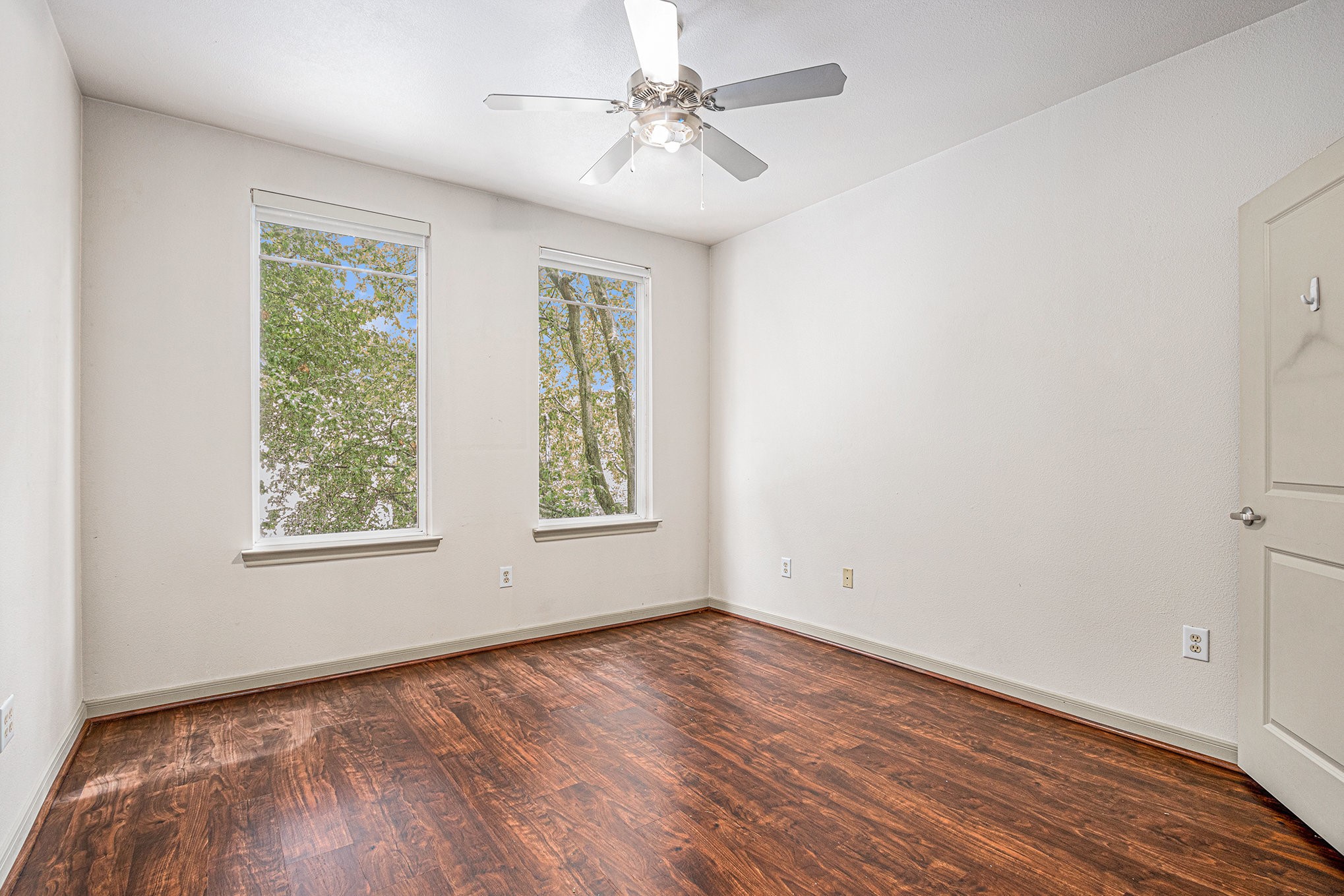 505 Jackson Hill Street 103 , Houston, TX, 77007 | 44264105 | Realty Texas LLC