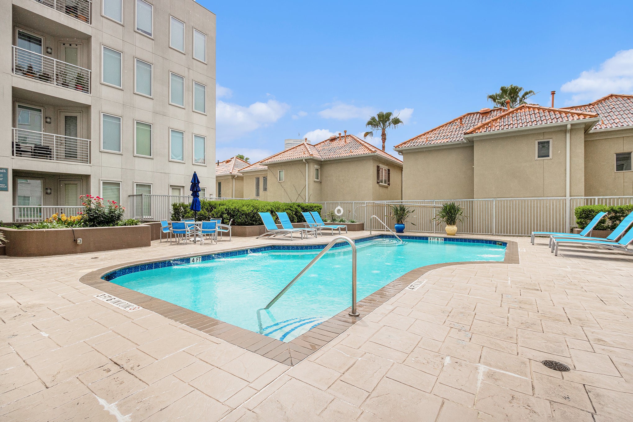 505 Jackson Hill Street 103 , Houston, TX, 77007 | 44264105 | Realty Texas LLC