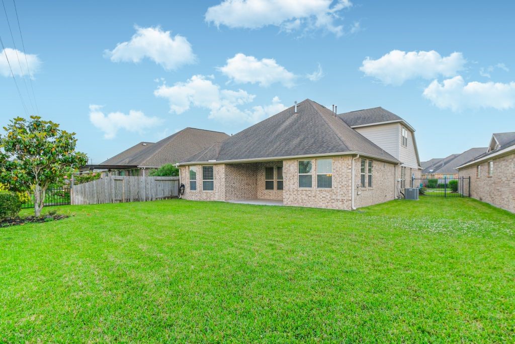 2116 Nogalas Lane , League City, TX, 77573 | 64766041 | Realty Texas LLC