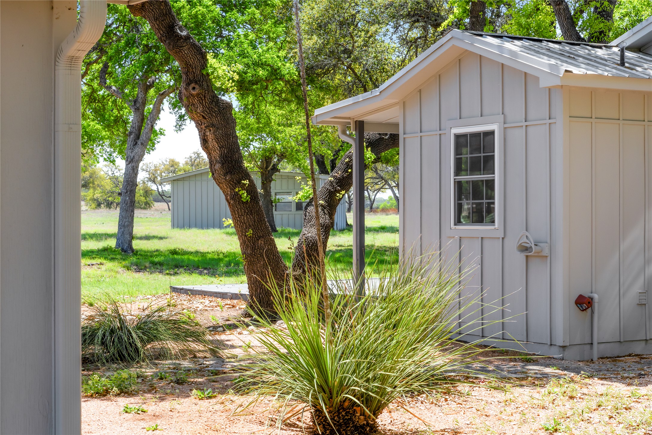 9695 W US 290 Highway, Hye, TX, 78635 | 7275432 | Realty Texas LLC