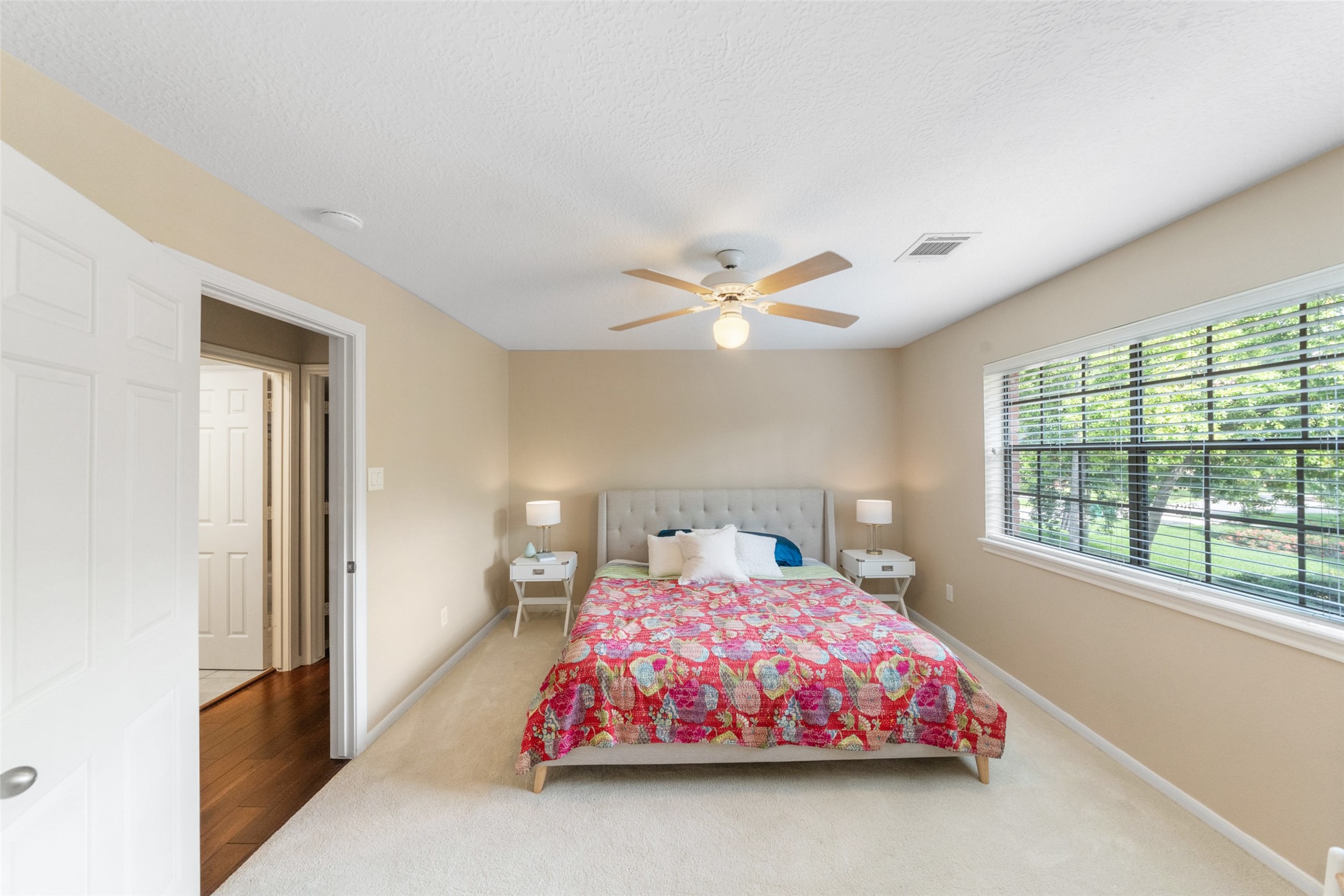 47 Firefall Court , The Woodlands, TX, 77380 | 46079412 | Realty Texas LLC