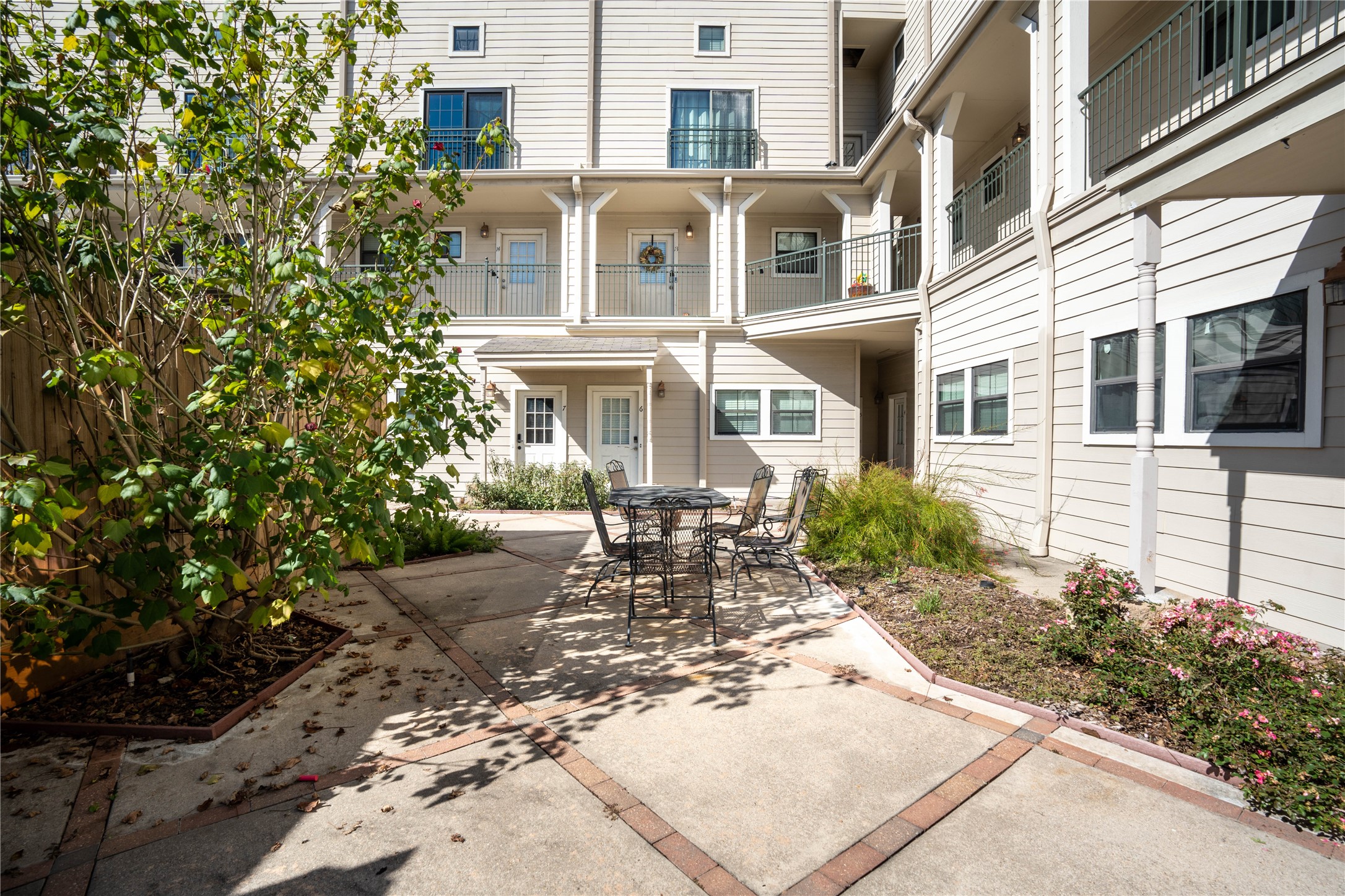 1602 Elgin Street 13 , Houston, TX, 77004 | 61398950 | Realty Texas LLC