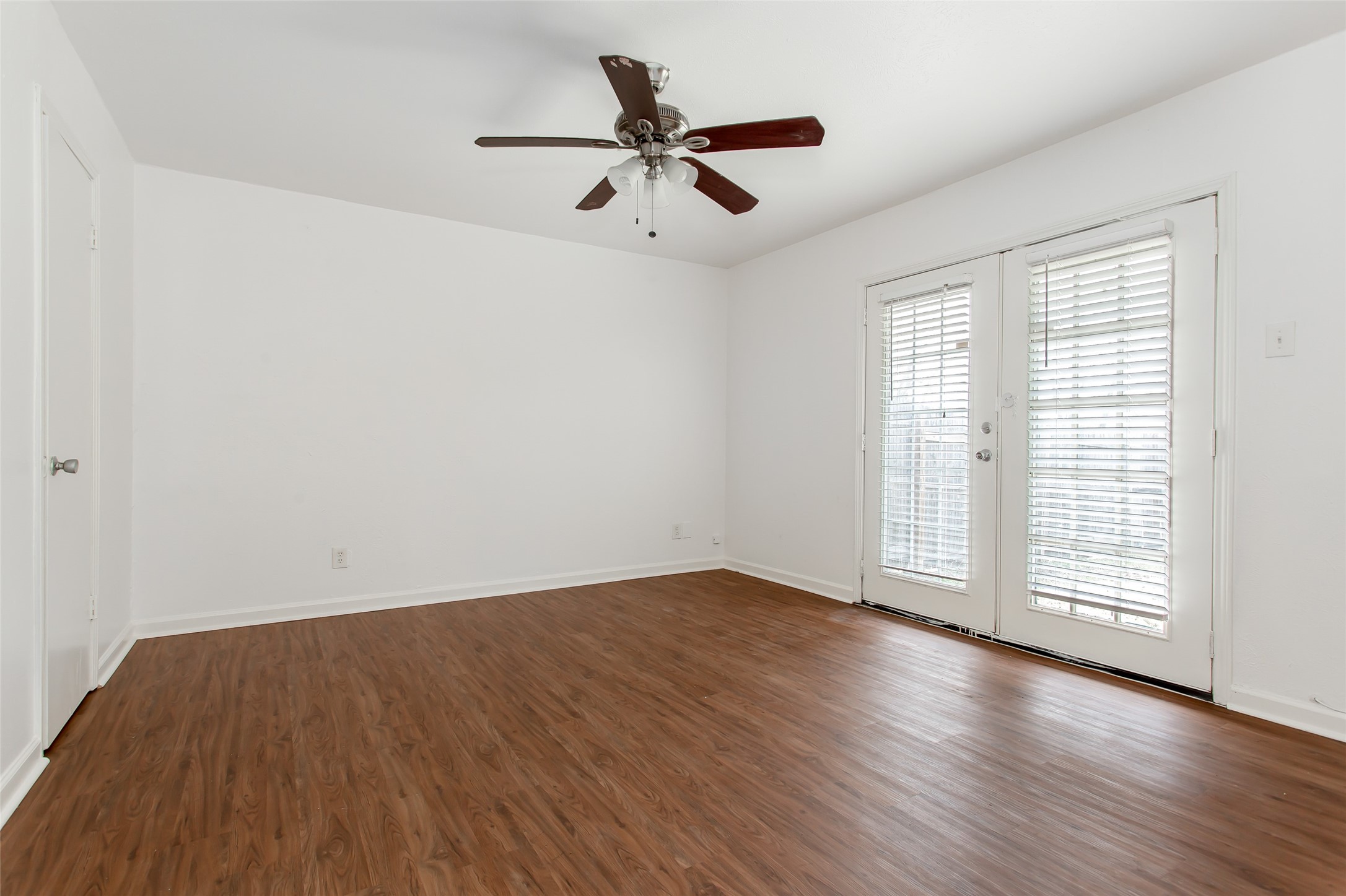 701 Royal Crest Drive , Richardson, TX, 75081 | 20916353 | Realty Texas LLC