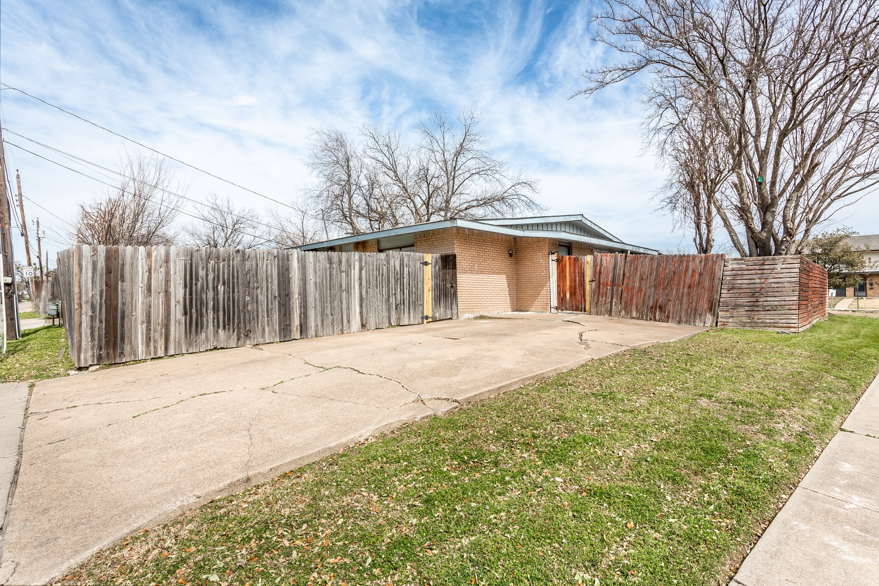 701 Royal Crest Drive , Richardson, TX, 75081 | 20916353 | Realty Texas LLC