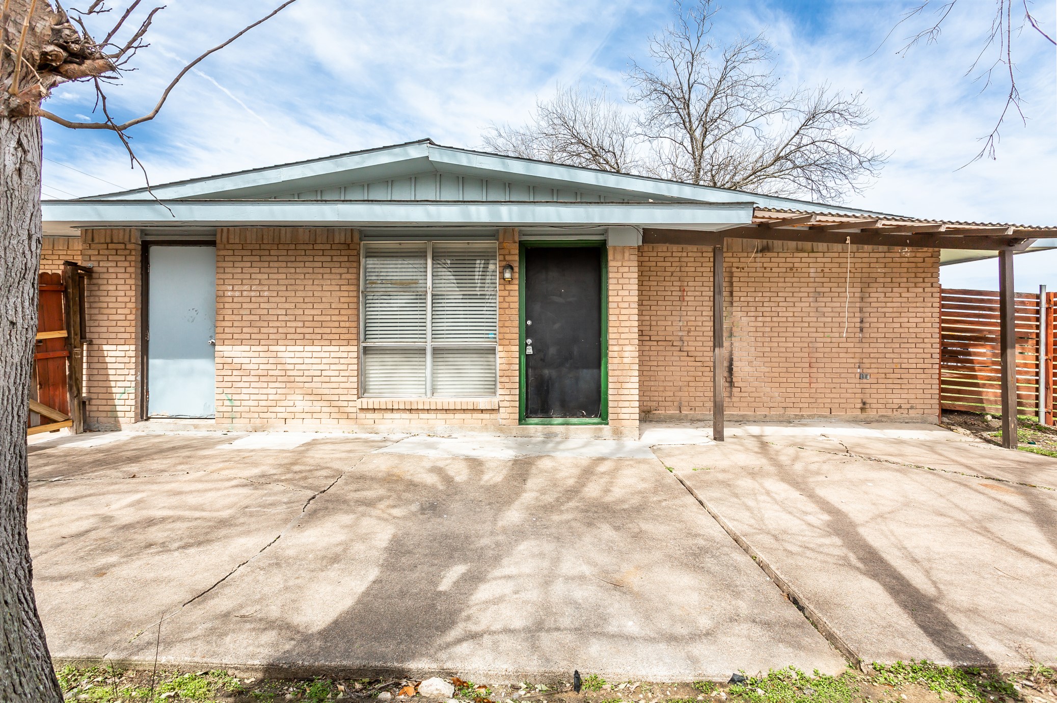 701 Royal Crest Drive , Richardson, TX, 75081 | 20916353 | Realty Texas LLC