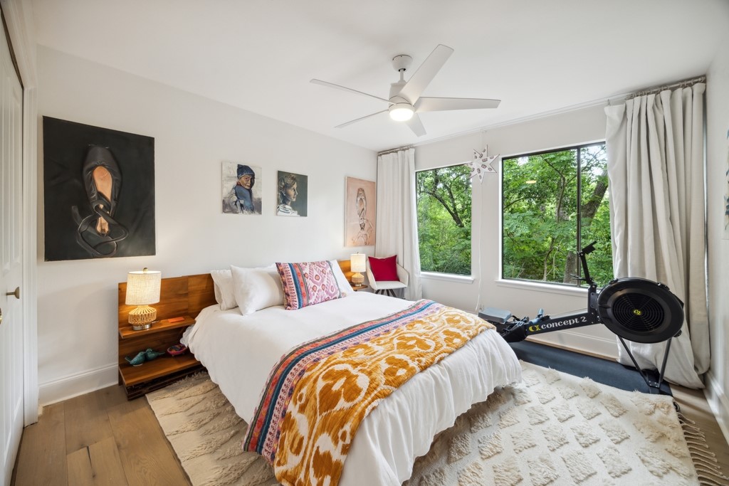 266 Litchfield Lane , Houston, TX, 77024 | 64921991 | Realty Texas LLC