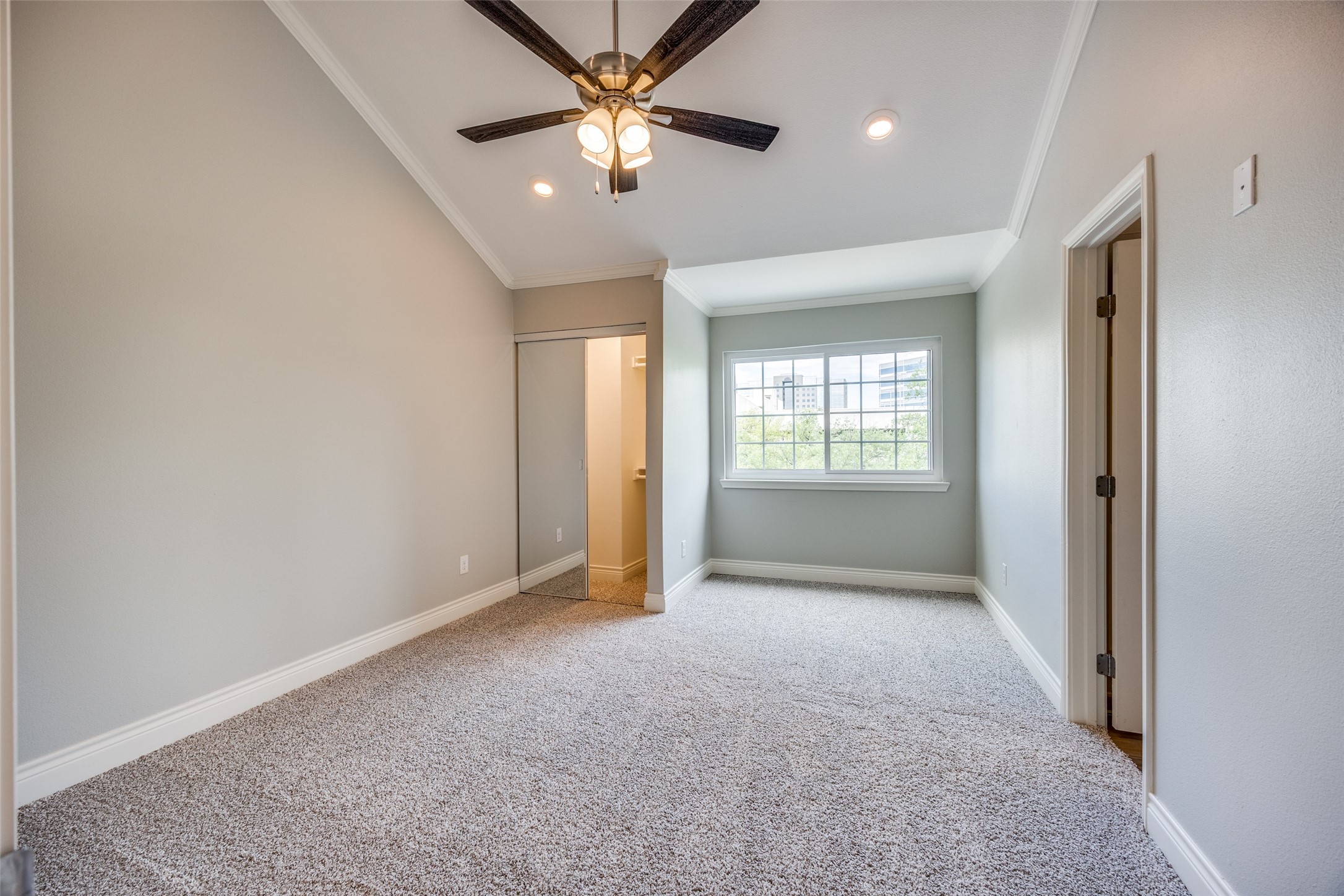 5325 Bent Tree Forest Drive 2222 , Dallas, TX, 75248 | 20913279 | Realty Texas LLC
