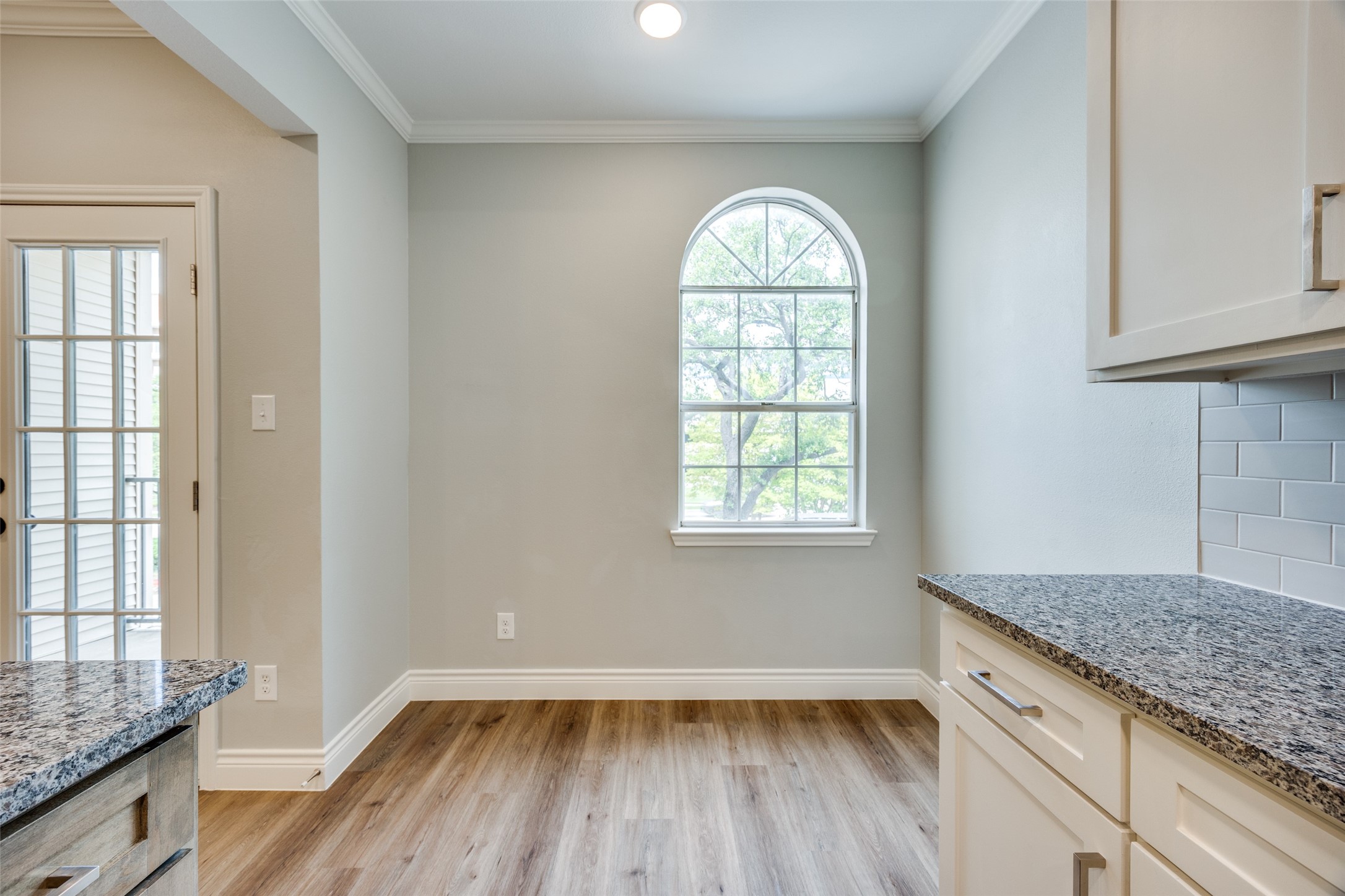 5325 Bent Tree Forest Drive 2222 , Dallas, TX, 75248 | 20913279 | Realty Texas LLC