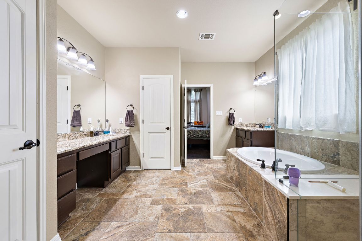 1100 Teravista Crossing , Georgetown, TX, 78626 | 1463487 | Realty Texas LLC