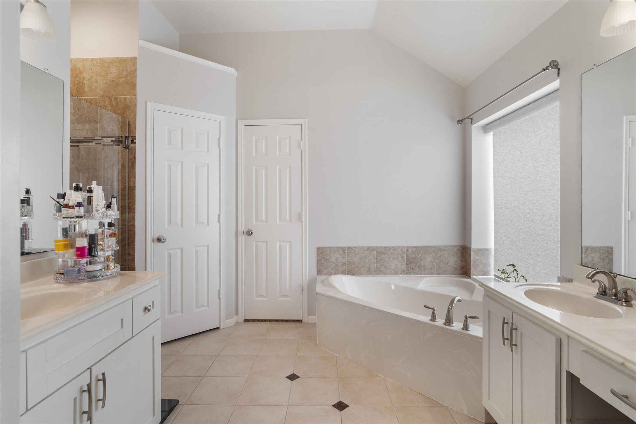 1202 Candlewood Drive , League City, TX, 77573 | 84464534 | Realty Texas LLC