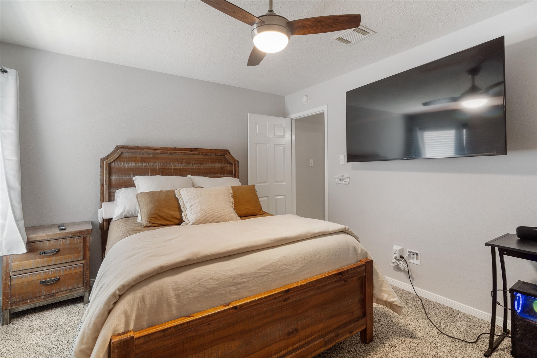 1202 Candlewood Drive , League City, TX, 77573 | 84464534 | Realty Texas LLC