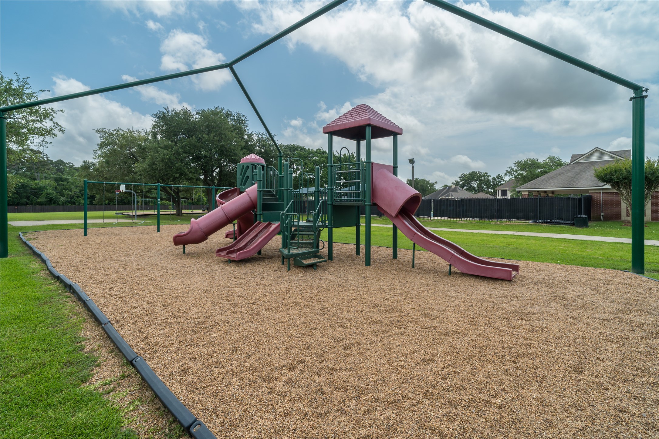 1202 Candlewood Drive , League City, TX, 77573 | 84464534 | Realty Texas LLC