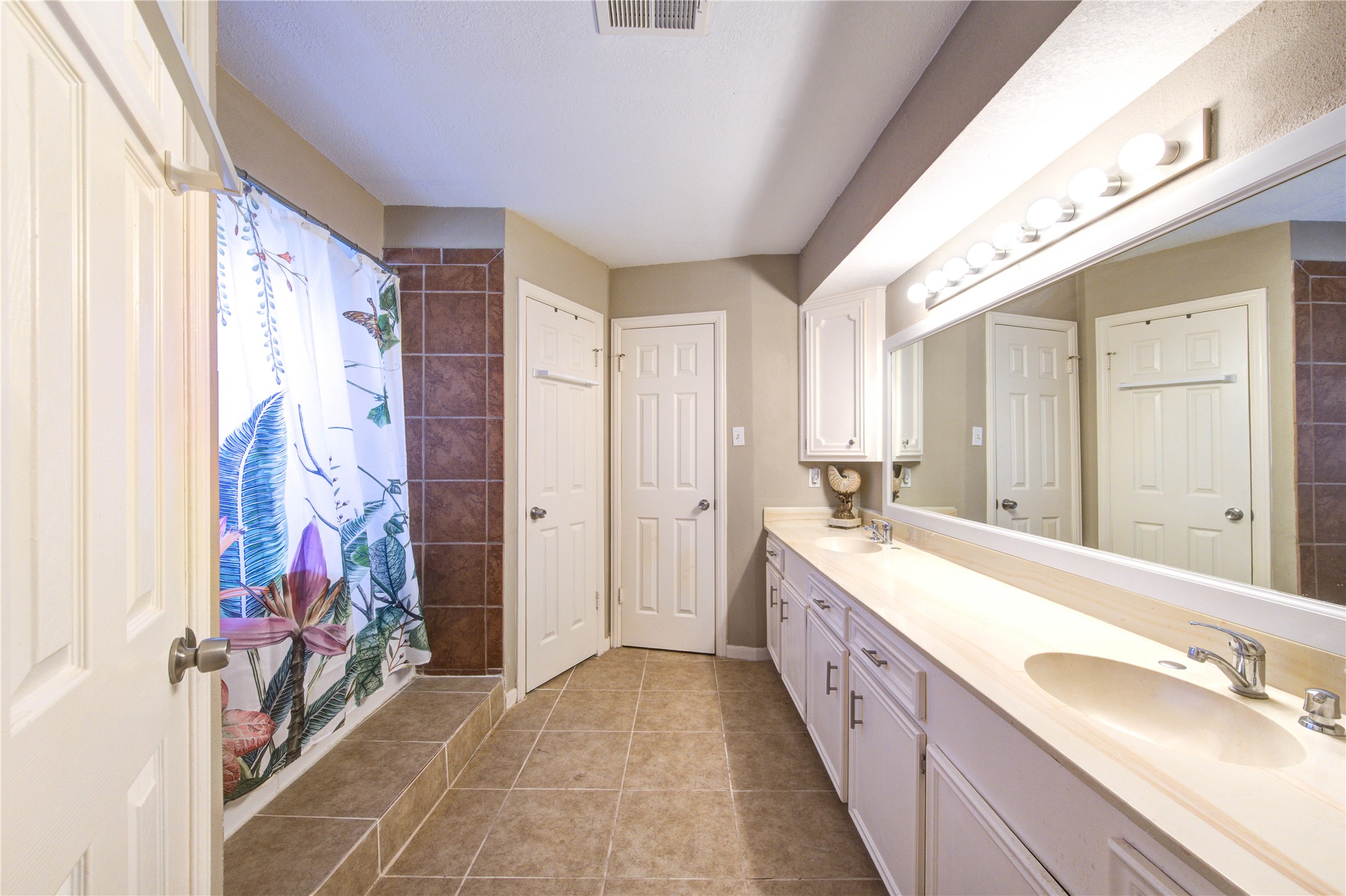 201 Old Bridge Lake , Houston, TX, 77069 | 19817775 | Realty Texas LLC