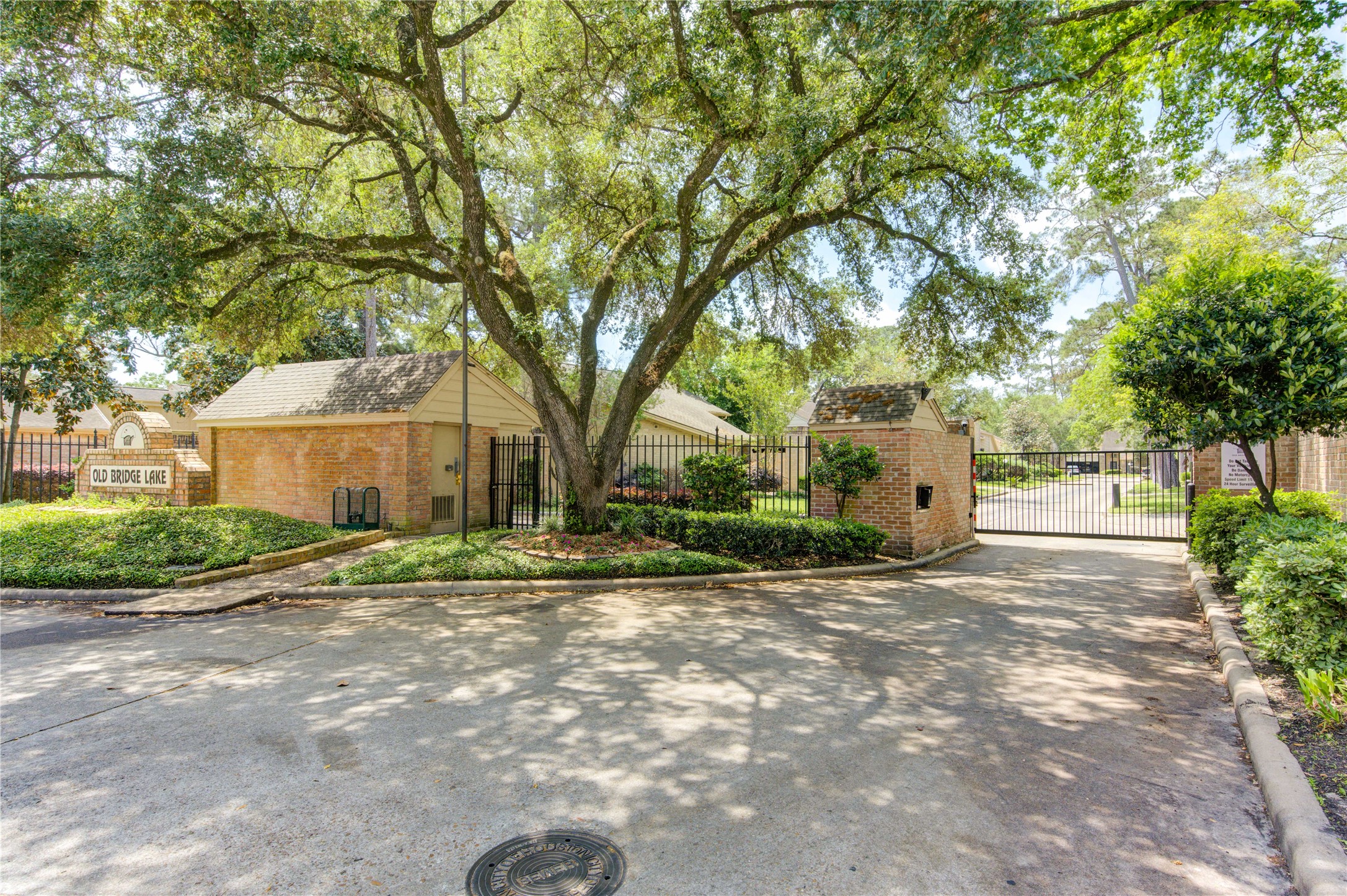 201 Old Bridge Lake , Houston, TX, 77069 | 19817775 | Realty Texas LLC