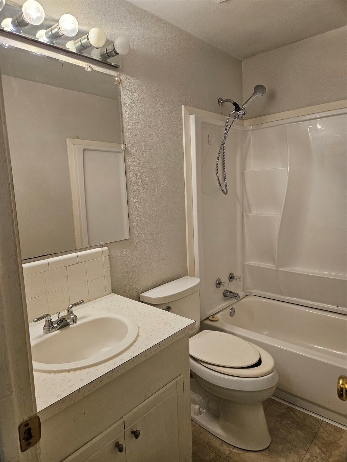 5413 Greenwood Way , North Richland Hills, TX, 76180 | 20916923 | Realty Texas LLC