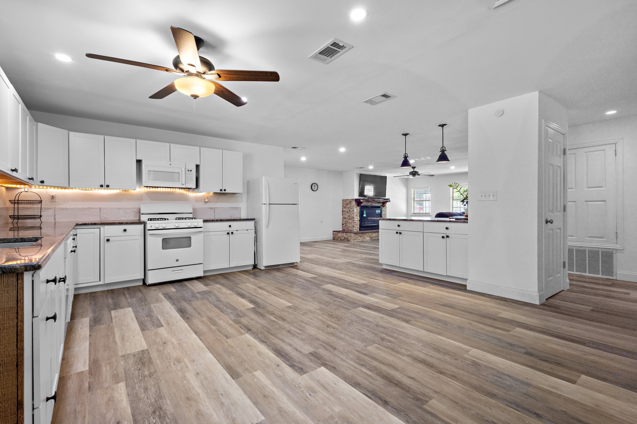 15800 County Road 4009 , Mabank, TX, 75147 | 20912806 | Realty Texas LLC