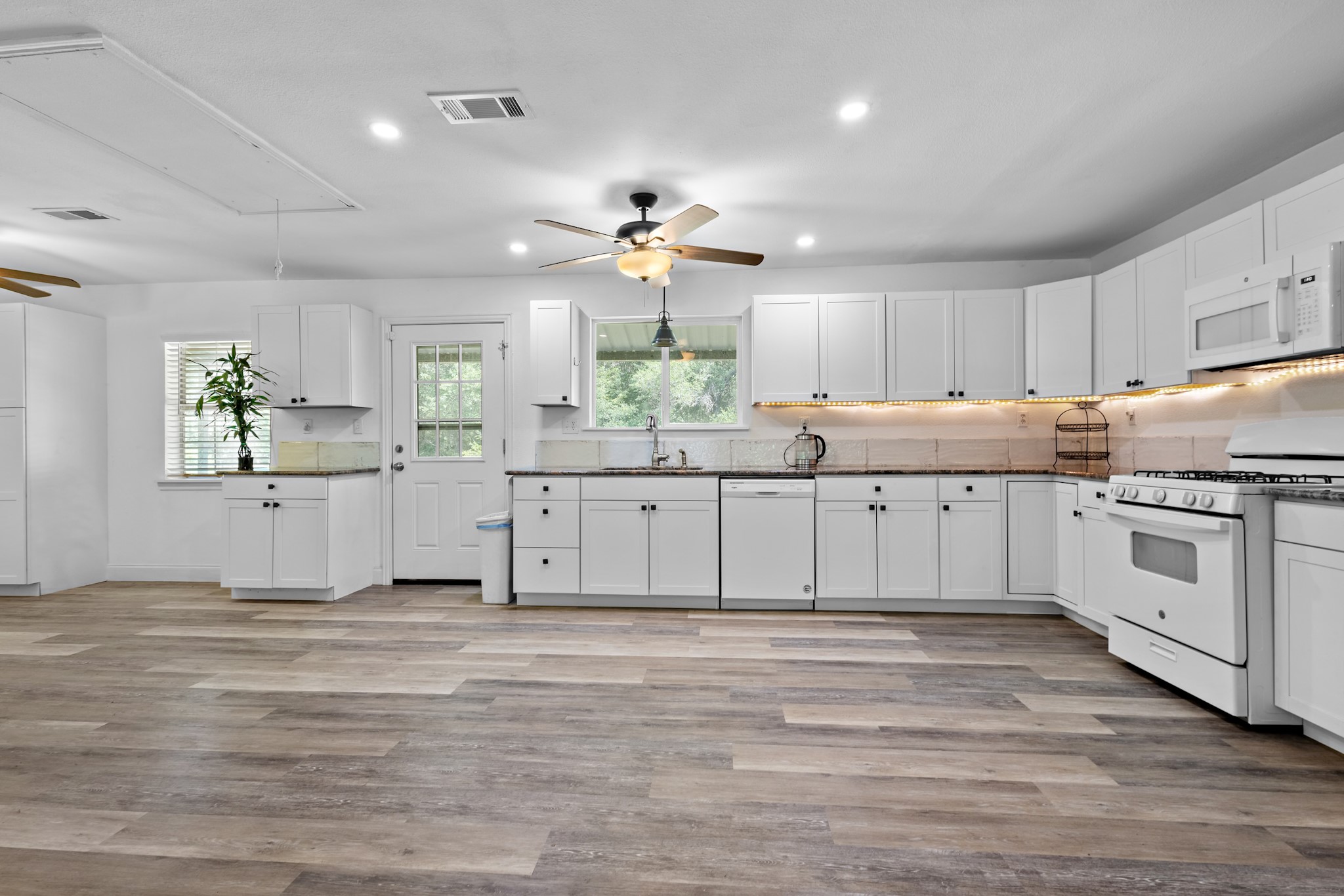 15800 County Road 4009 , Mabank, TX, 75147 | 20912806 | Realty Texas LLC