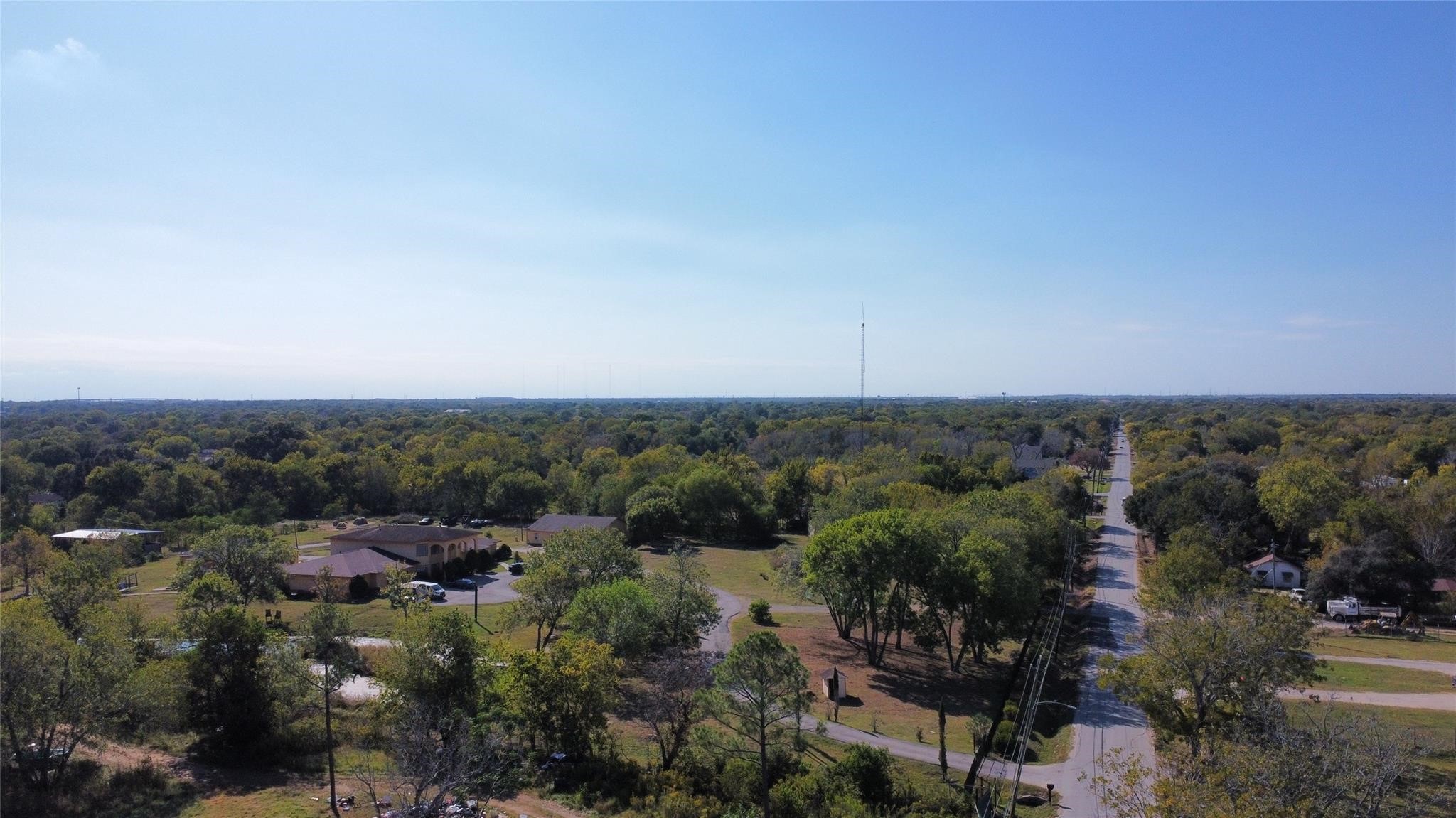 000 South Acres Drive , Houston, TX, 77048 | 60308395 | Realty Texas LLC