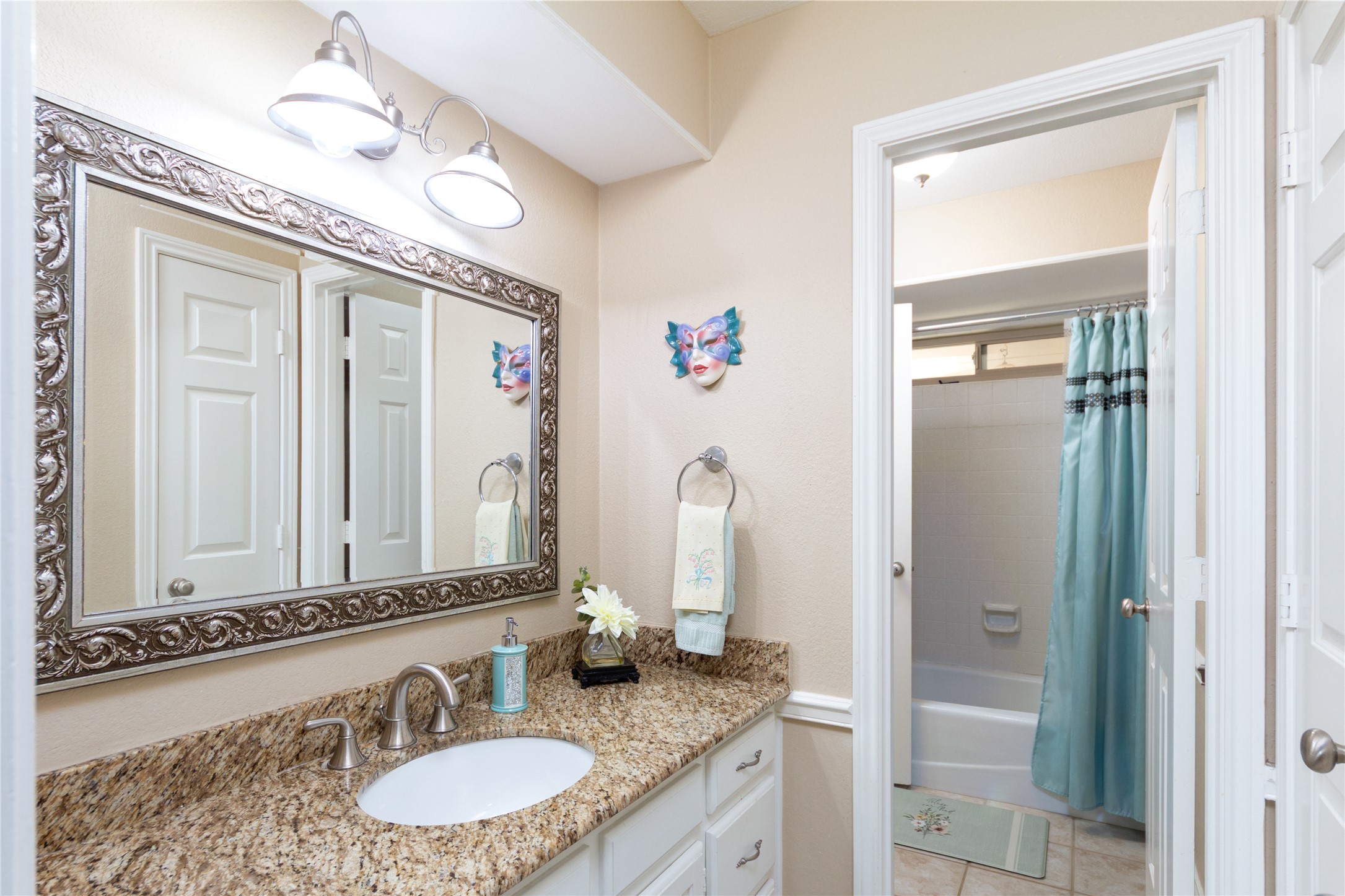 1515 Brighton Drive , Carrollton, TX, 75007 | 20916032 | Realty Texas LLC