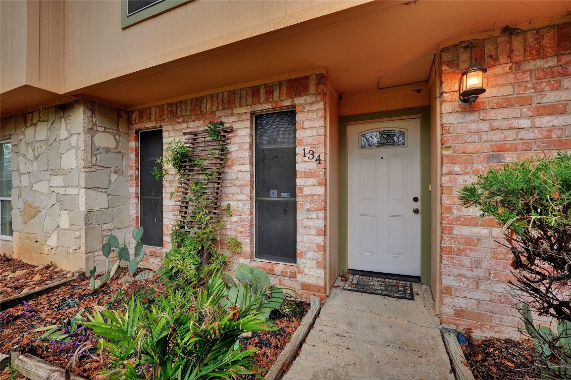 9009 North Plaza 134 , Austin, TX, 78753 | 3155384 | Realty Texas LLC