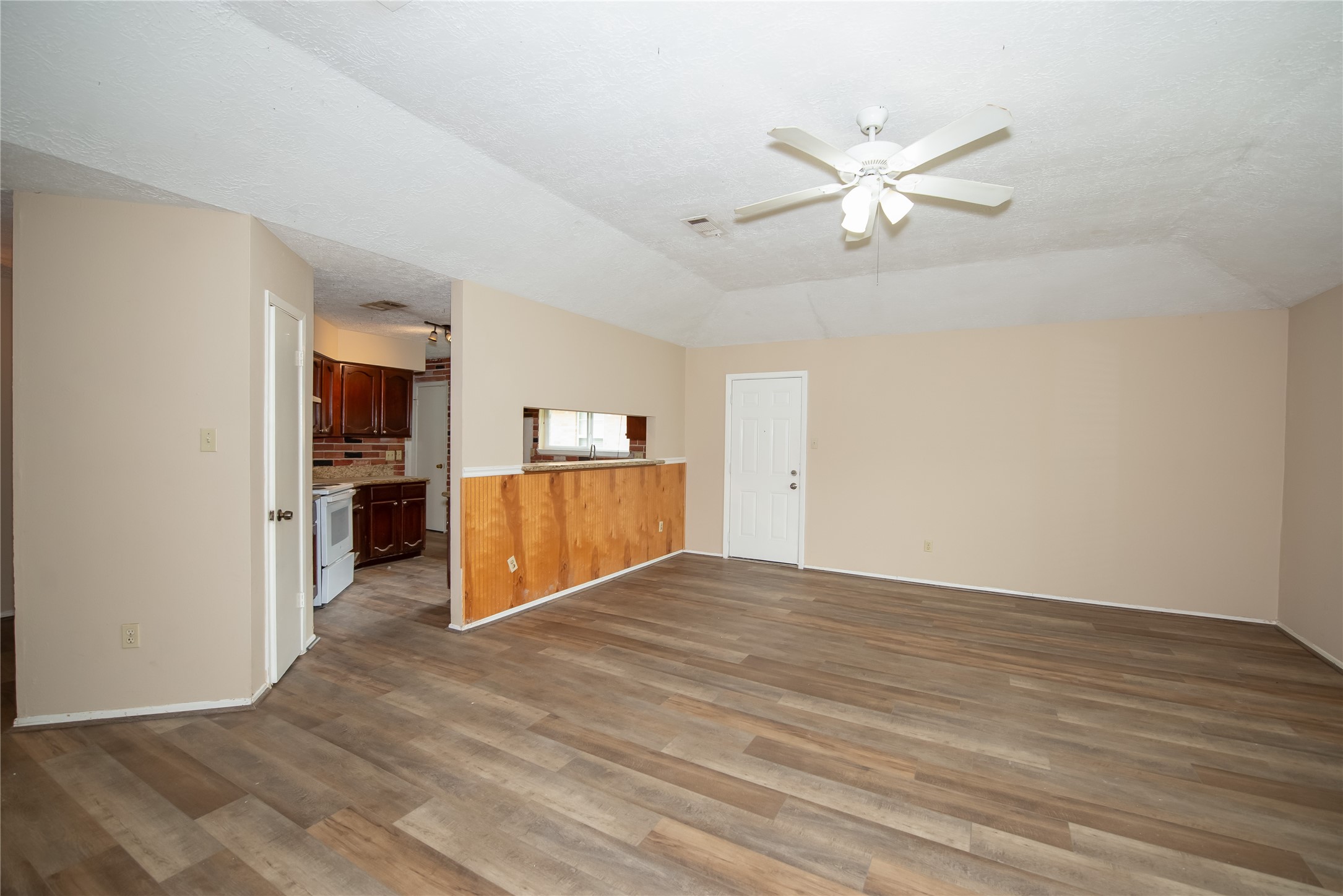 16774 Gleneagle Drive N , Conroe, TX, 77385 | 31369864 | Realty Texas LLC