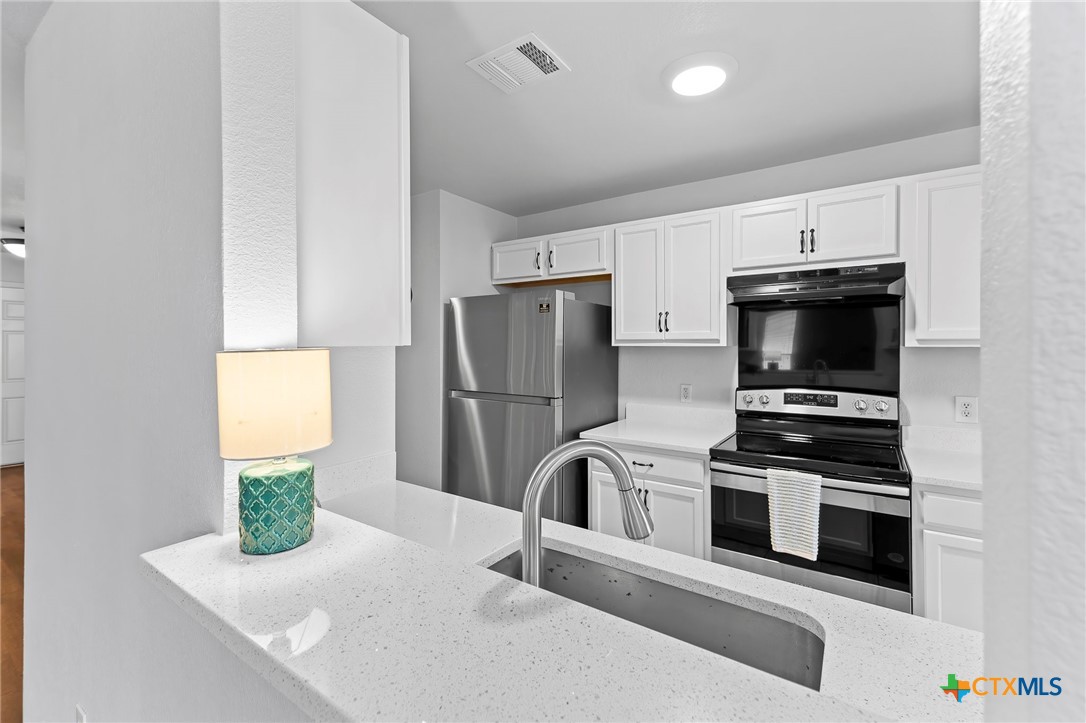 113 Altamont Street , Hutto, TX, 78634 | 577922 | Realty Texas LLC