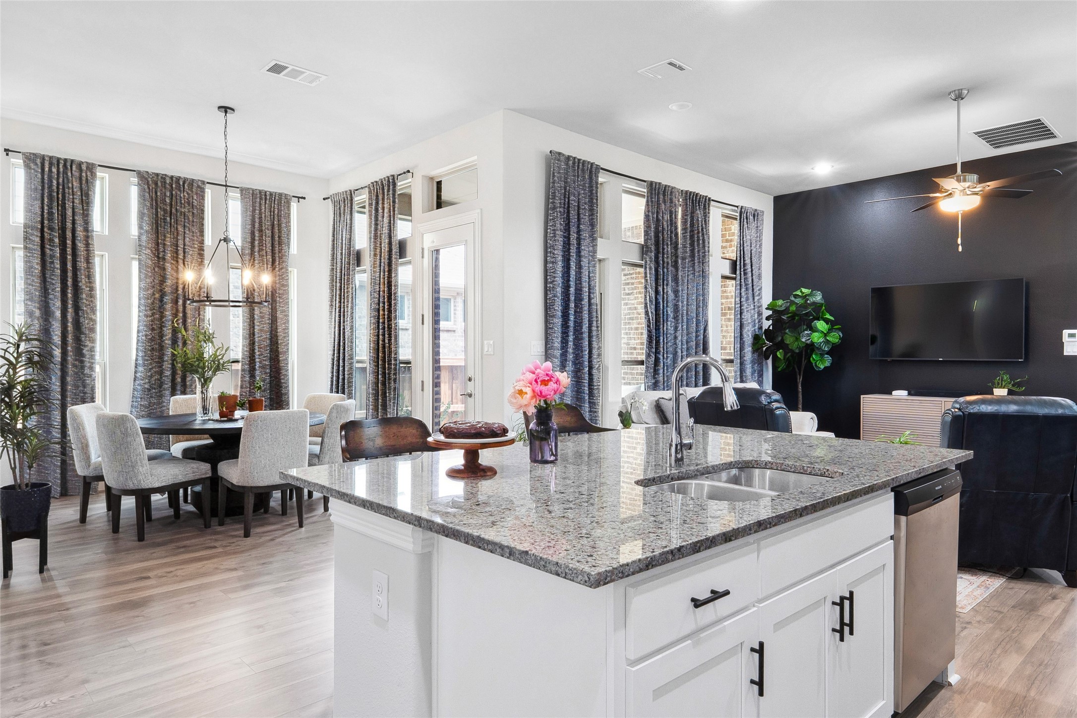 734 Village Green Drive , Argyle, TX, 76226 | 20905520 | Realty Texas LLC