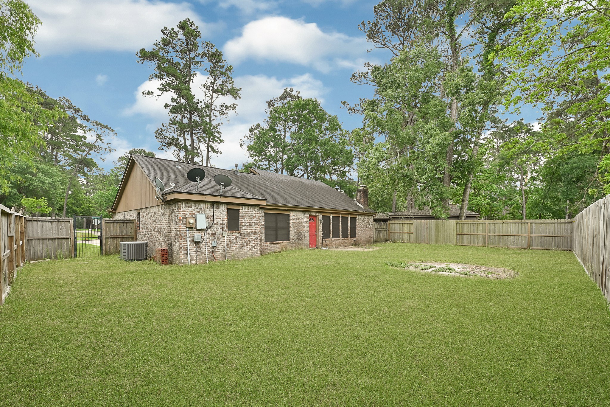 2903 Woodland Grove Drive , Houston, TX, 77339 | 13042613 | Realty Texas LLC