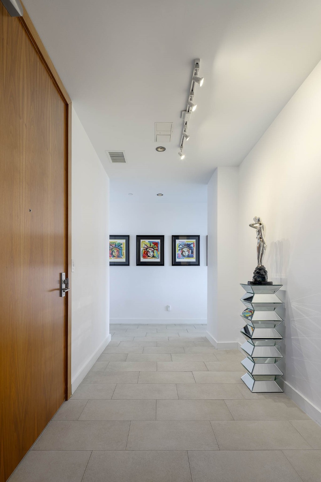2900 Mckinnon Street 705 , Dallas, TX, 75201 | 20910849 | Realty Texas LLC