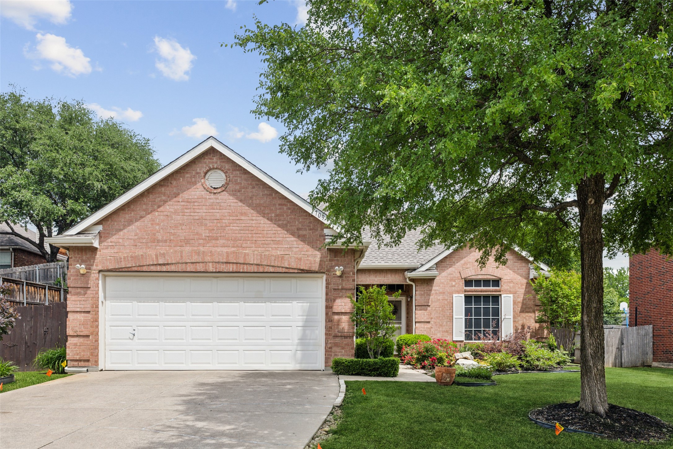 1709 Cliffrose Lane , Lewisville, TX, 75067 | 20911933 | Realty Texas LLC