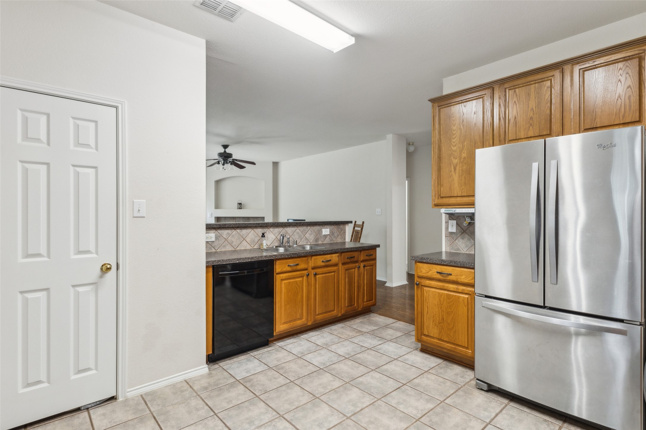 1709 Cliffrose Lane , Lewisville, TX, 75067 | 20911933 | Realty Texas LLC