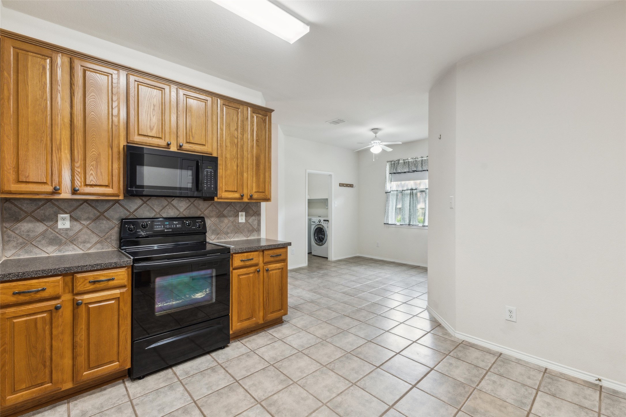 1709 Cliffrose Lane , Lewisville, TX, 75067 | 20911933 | Realty Texas LLC