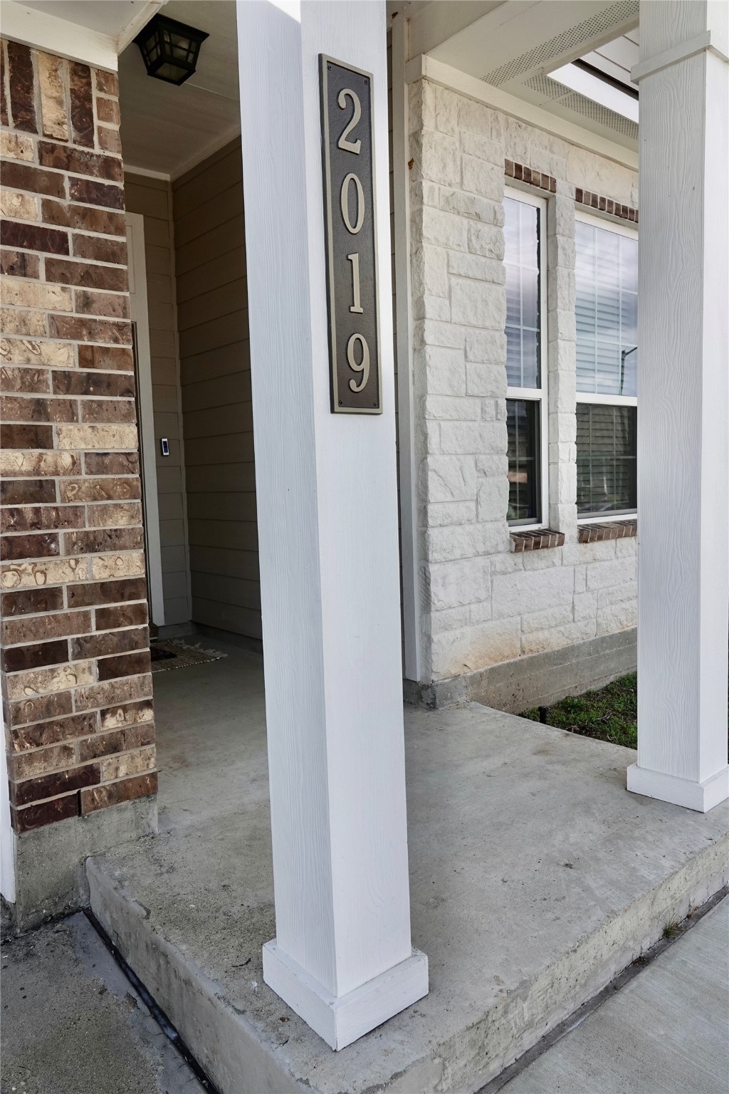2019 Theresa Drive , Bryan, TX, 77807 | 20918074 | Realty Texas LLC