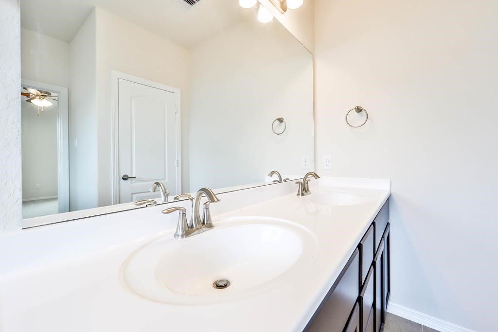 247 Sintra Lake , Rosenberg, TX, 77469 | 25815412 | Realty Texas LLC