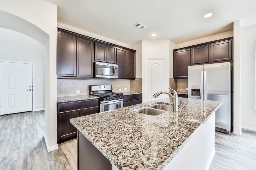 247 Sintra Lake , Rosenberg, TX, 77469 | 25815412 | Realty Texas LLC