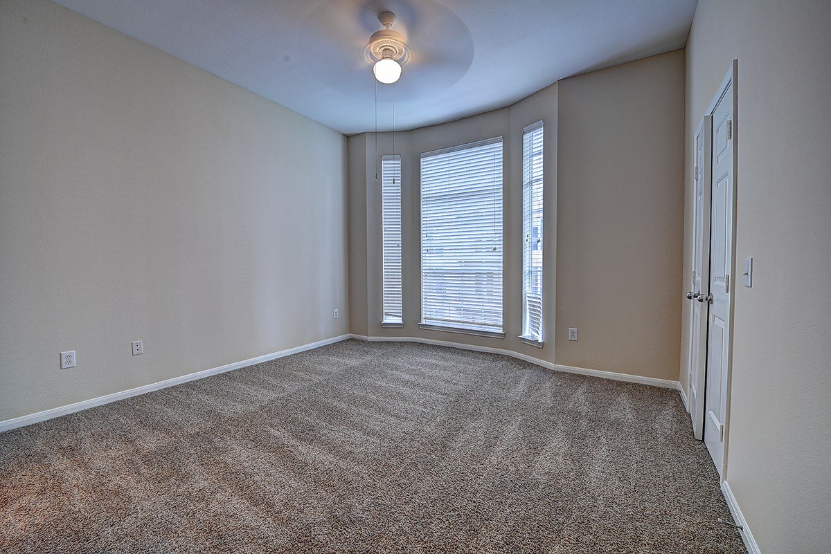 1901 Post Oak Park Drive 13320 , Houston, TX, 77027 | 6393652 | Realty Texas LLC