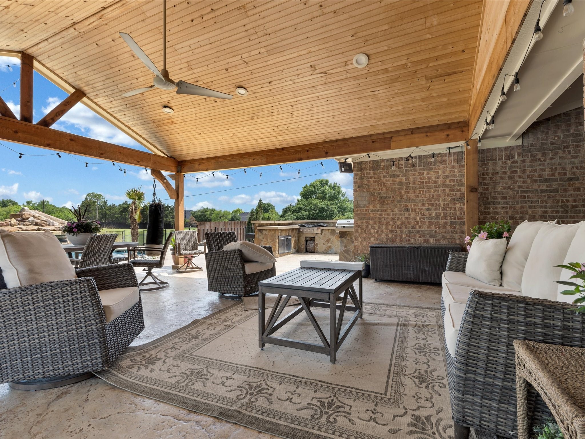 210 Sunray Lane , Sunnyvale, TX, 75182 | 20918045 | Realty Texas LLC