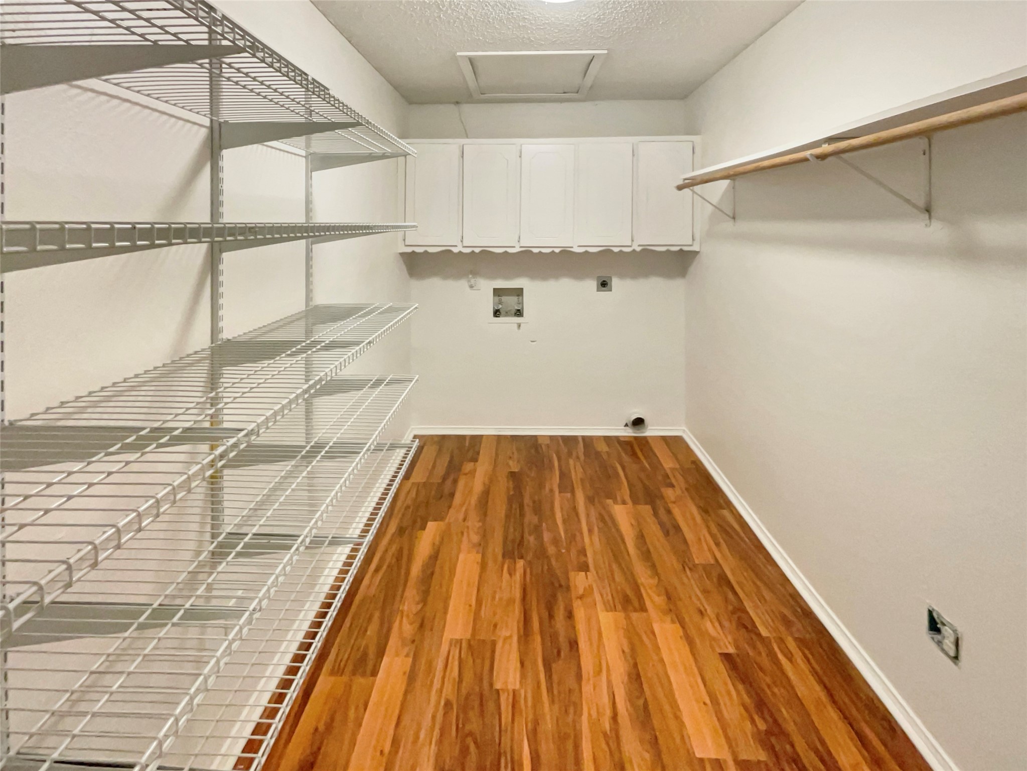 210 Mr Bob Drive , Midlothian, TX, 76065 | 20918511 | Realty Texas LLC
