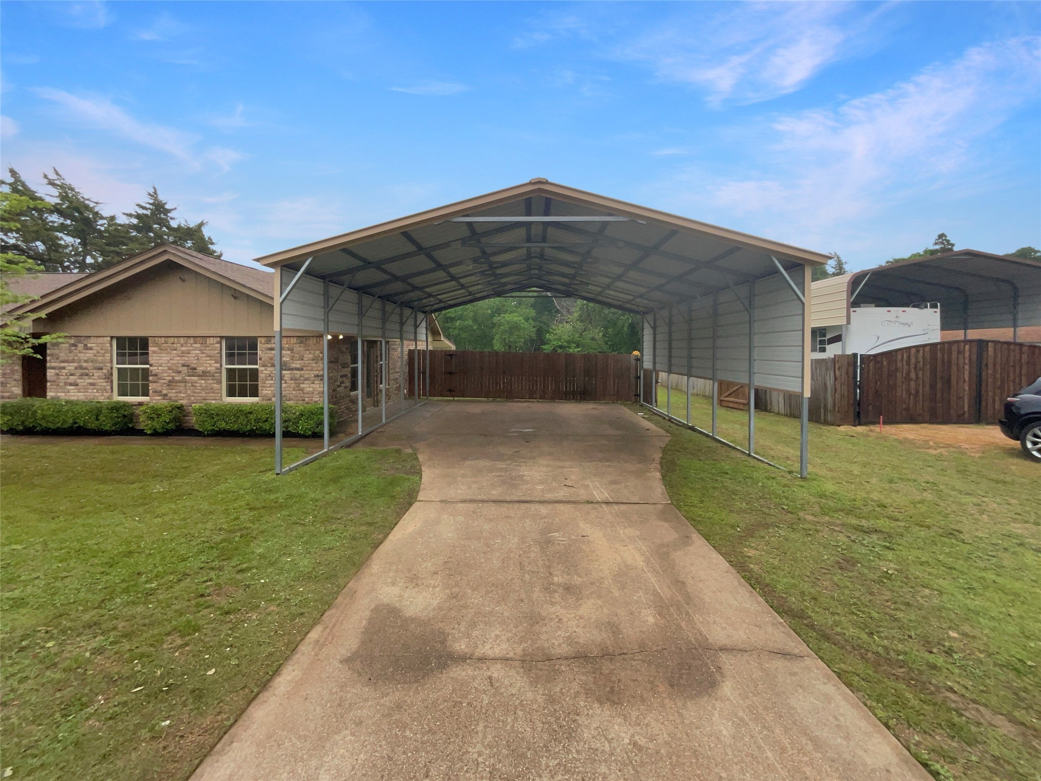 210 Mr Bob Drive , Midlothian, TX, 76065 | 20918511 | Realty Texas LLC