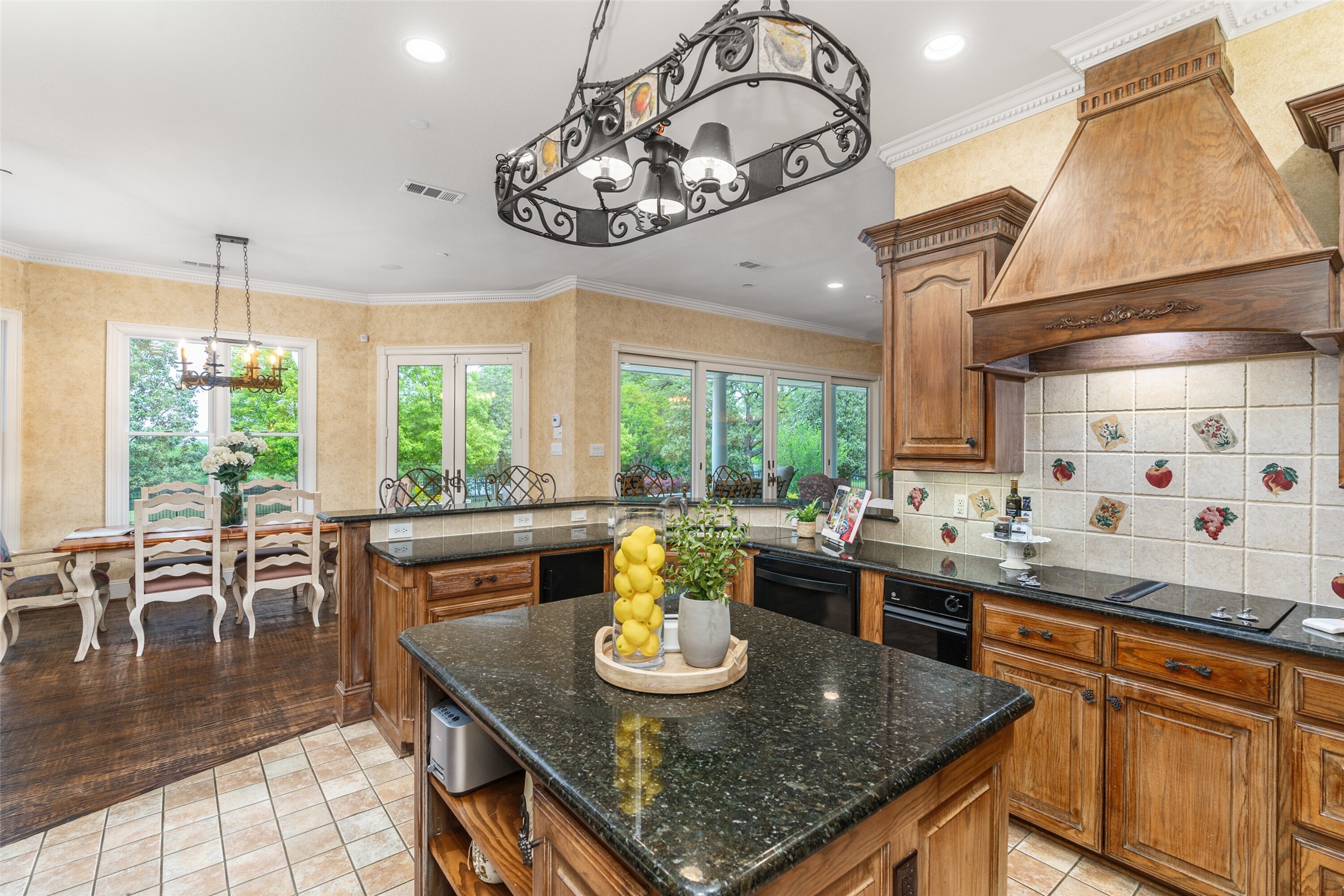 343 E Town East Boulevard , Sunnyvale, TX, 75182 | 20918508 | Realty Texas LLC