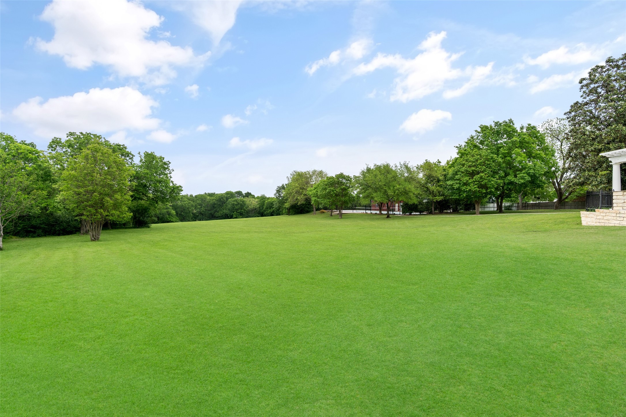 343 E Town East Boulevard , Sunnyvale, TX, 75182 | 20918508 | Realty Texas LLC