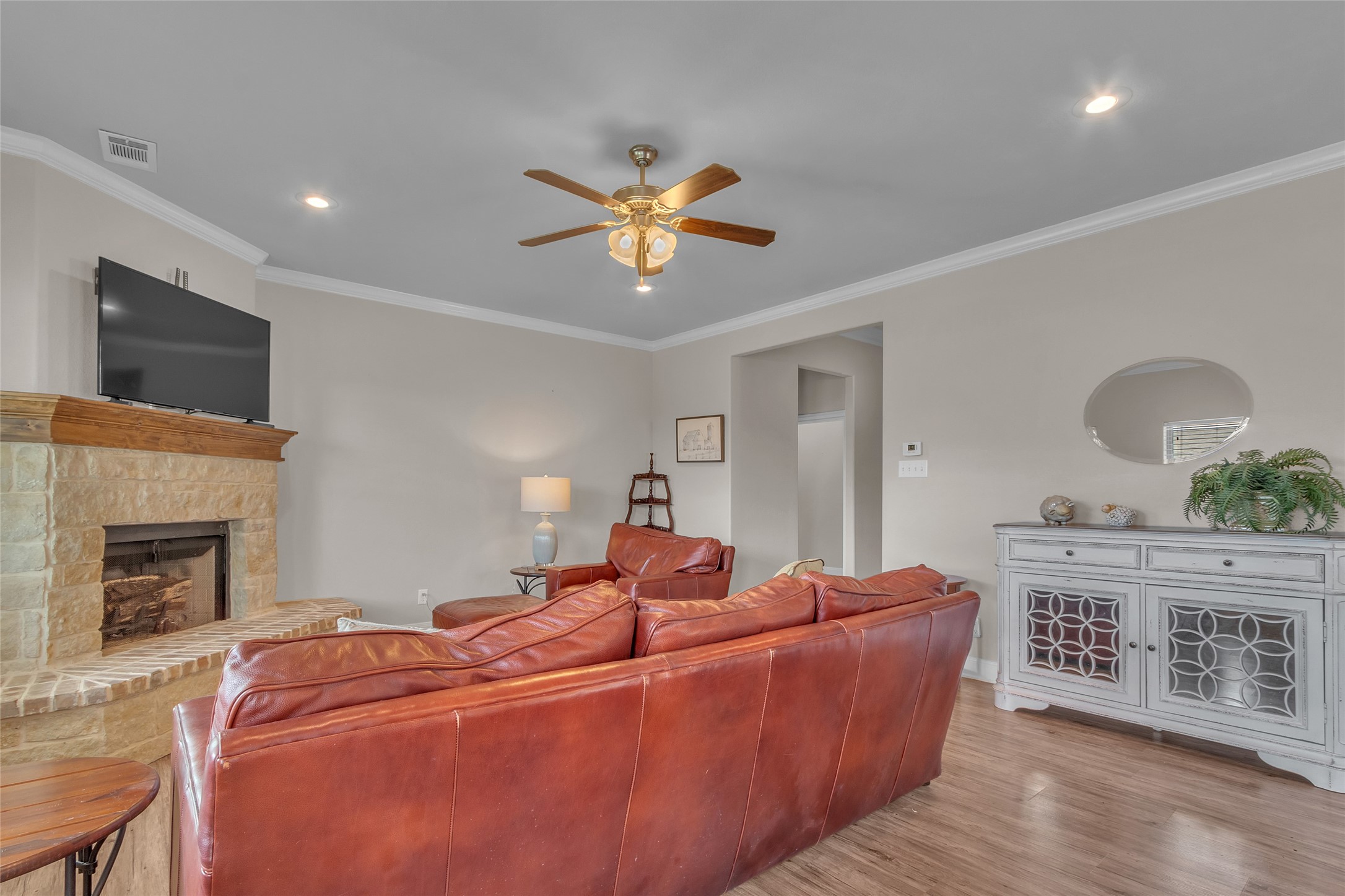 129 Oak Springs Loop , Mabank, TX, 75147 | 20918625 | Realty Texas LLC