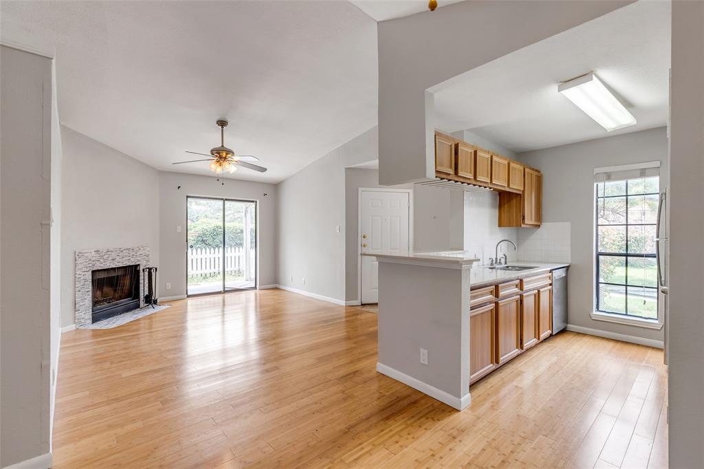 1601 Faro Drive 304 , Austin, TX, 78741 | 7129711 | Realty Texas LLC