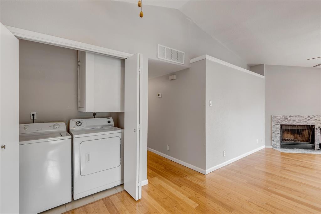 1601 Faro Drive 304 , Austin, TX, 78741 | 7129711 | Realty Texas LLC